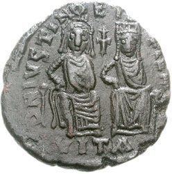 sophia-empress-06cfbb5c-4a54-4ef2-9e21-9011ba2beaf-resize-750