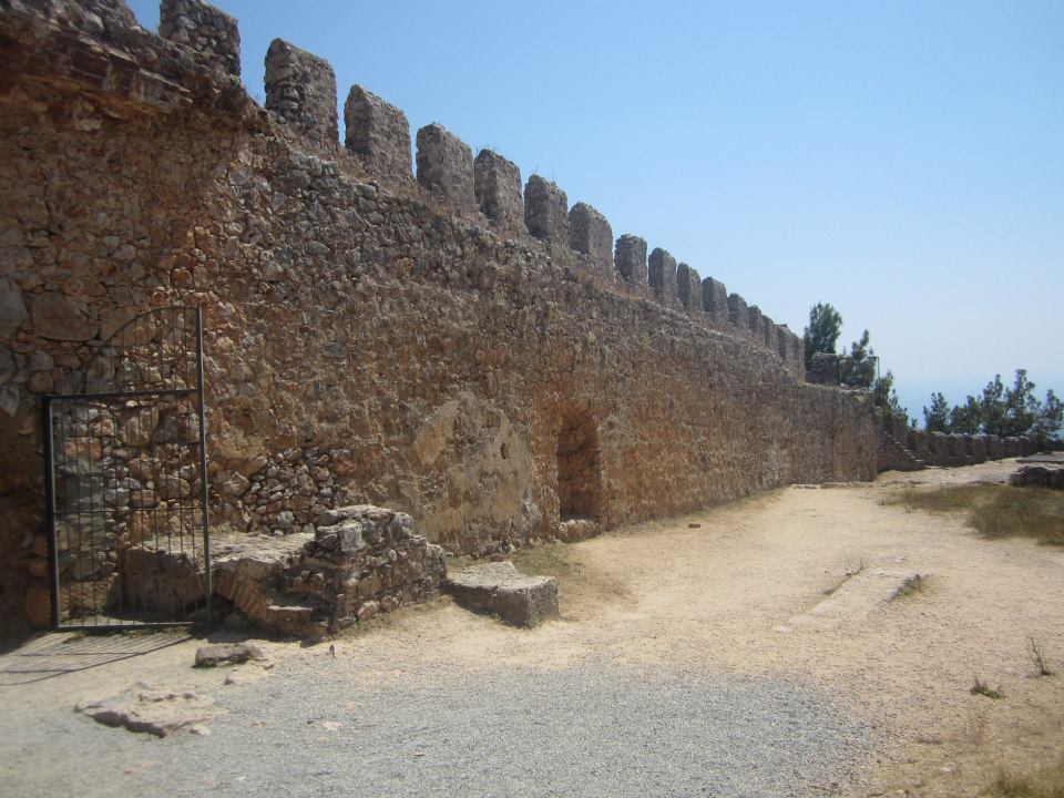 971663_10152121784047119_143527969_n